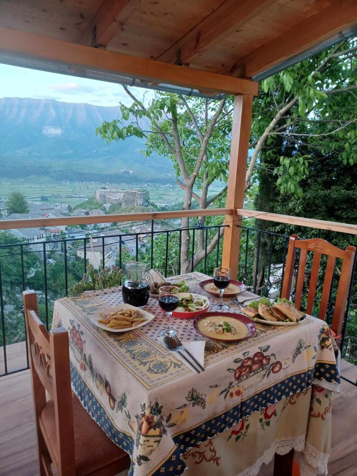 Guest House Hasko Gjirokastra Zewnętrze zdjęcie